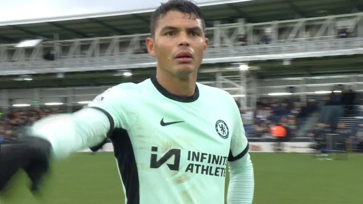 Тиагу Силва / стоп-кадр из видео