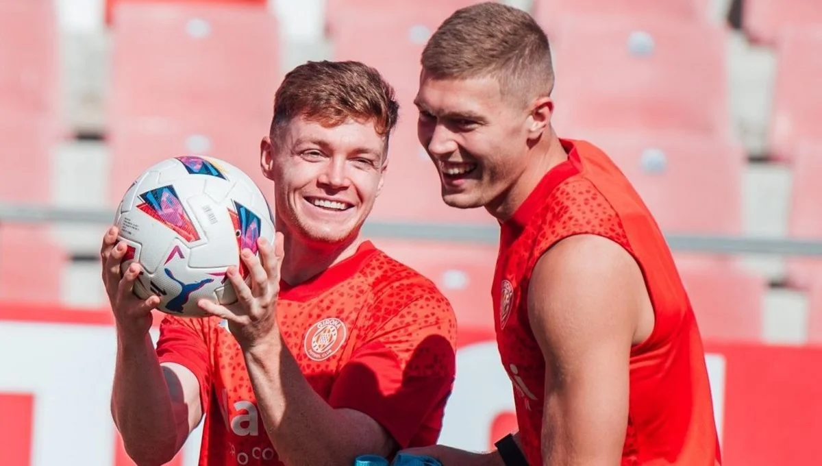 Віктор Циганков і Артем Довбик / Жирона