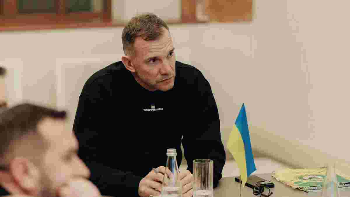 Шевченко имел "пробелы" на первой встрече с руководителями областных ассоциаций: "Конкретных ответов мы не услышали"