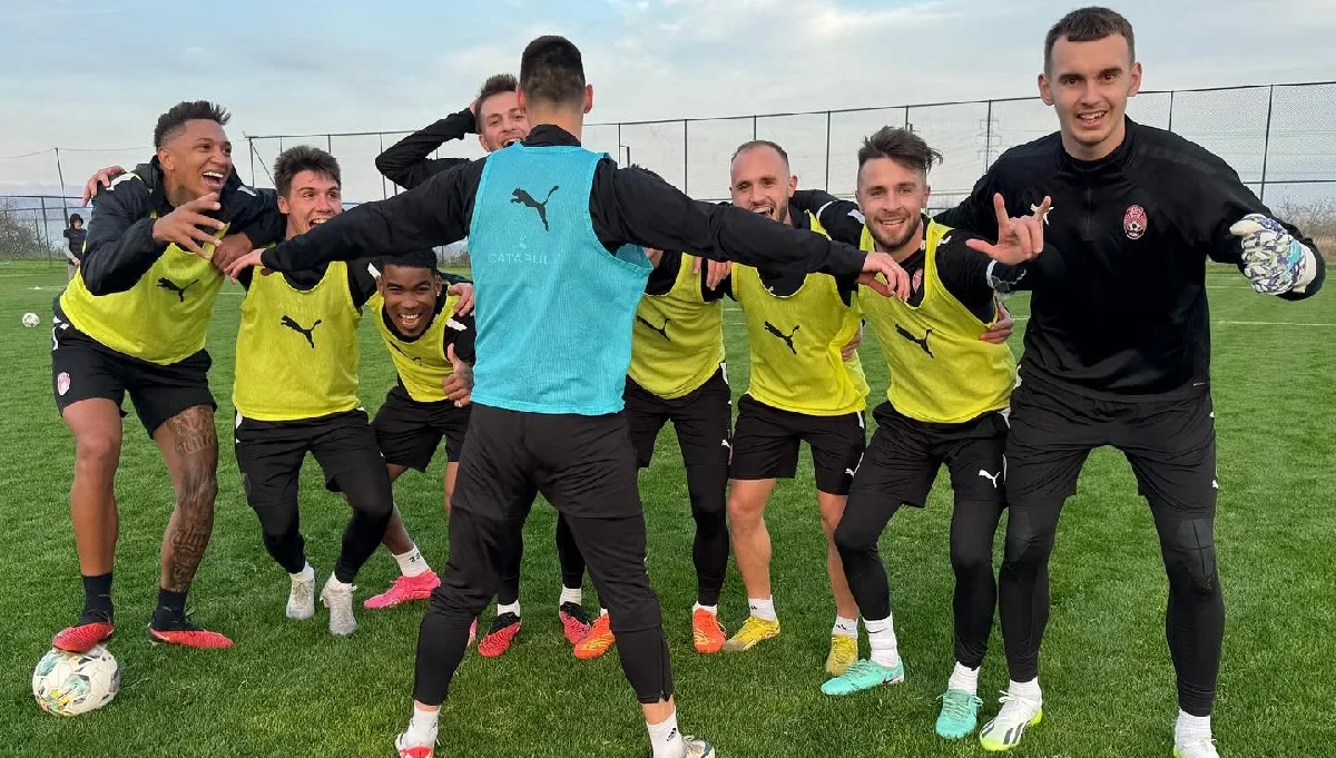 Зоря / ФК Зоря