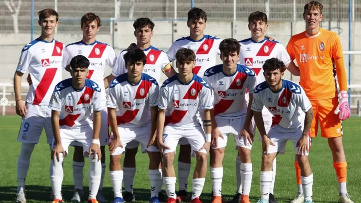 Илья Волошин (вратарь) в составе Райо Махадаонды / фото: ФК Райо Махадаонда