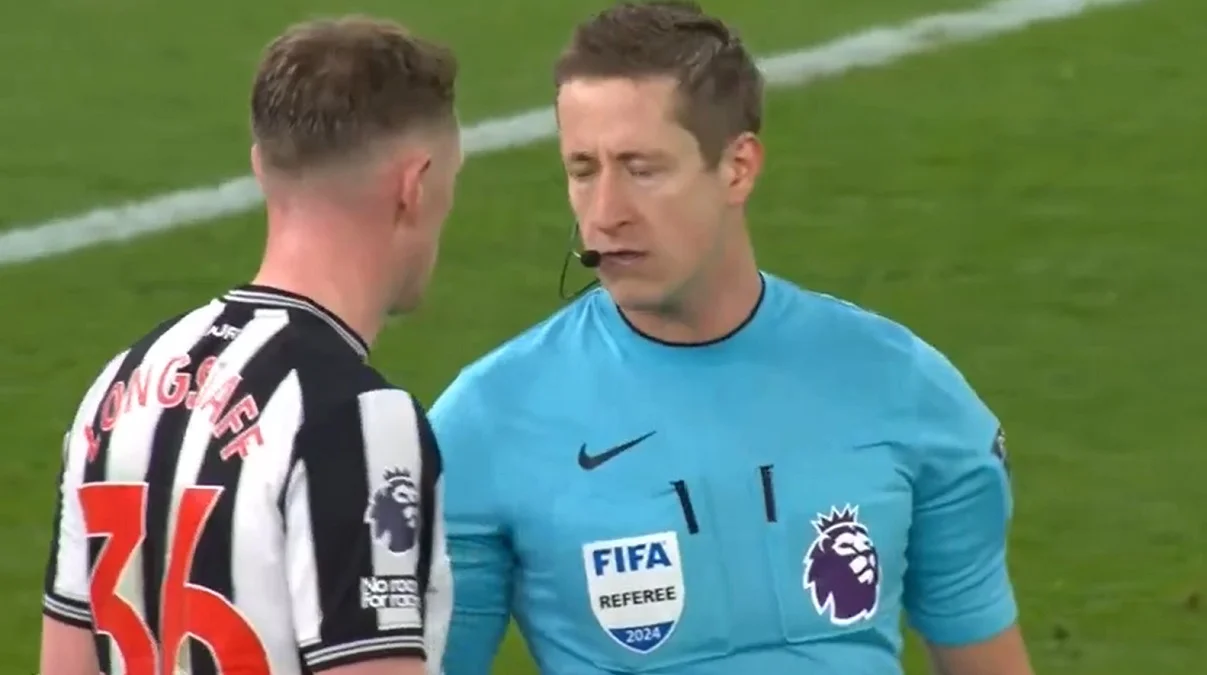 Астон Вилла – Ньюкасл – 1:3 / Стоп-кадр из видео