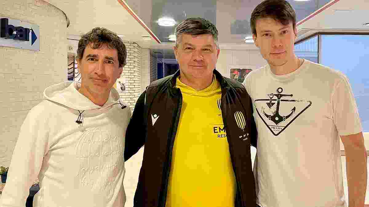 Мельгоса анонсировал появление в сборной Украины новых игроков – наставник молодежки посетил лагерь Руха в Словении