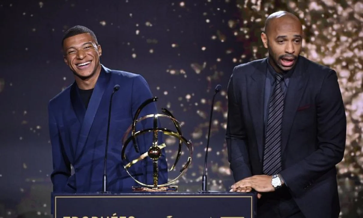 Мбаппе и Анри / Фото P. Lahalle (L'Équipe)