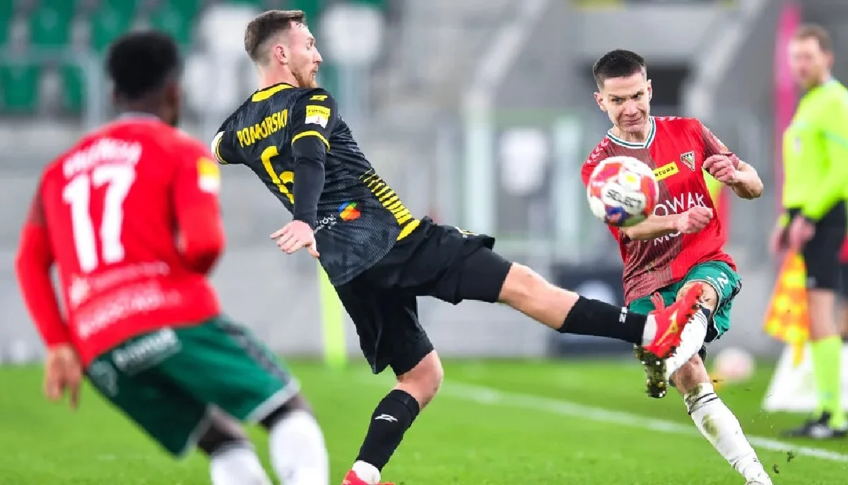 Заглембє Сосновєц – Зніч Прушкув – 0:1 / ФК Заглембє Сосновєц