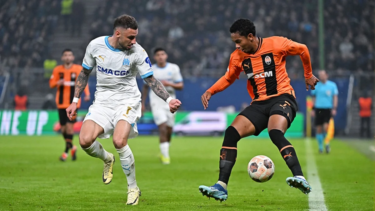 Клос против Шахтера / ФК Шахтер