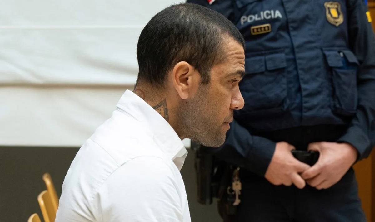 Дані Алвес під вартою