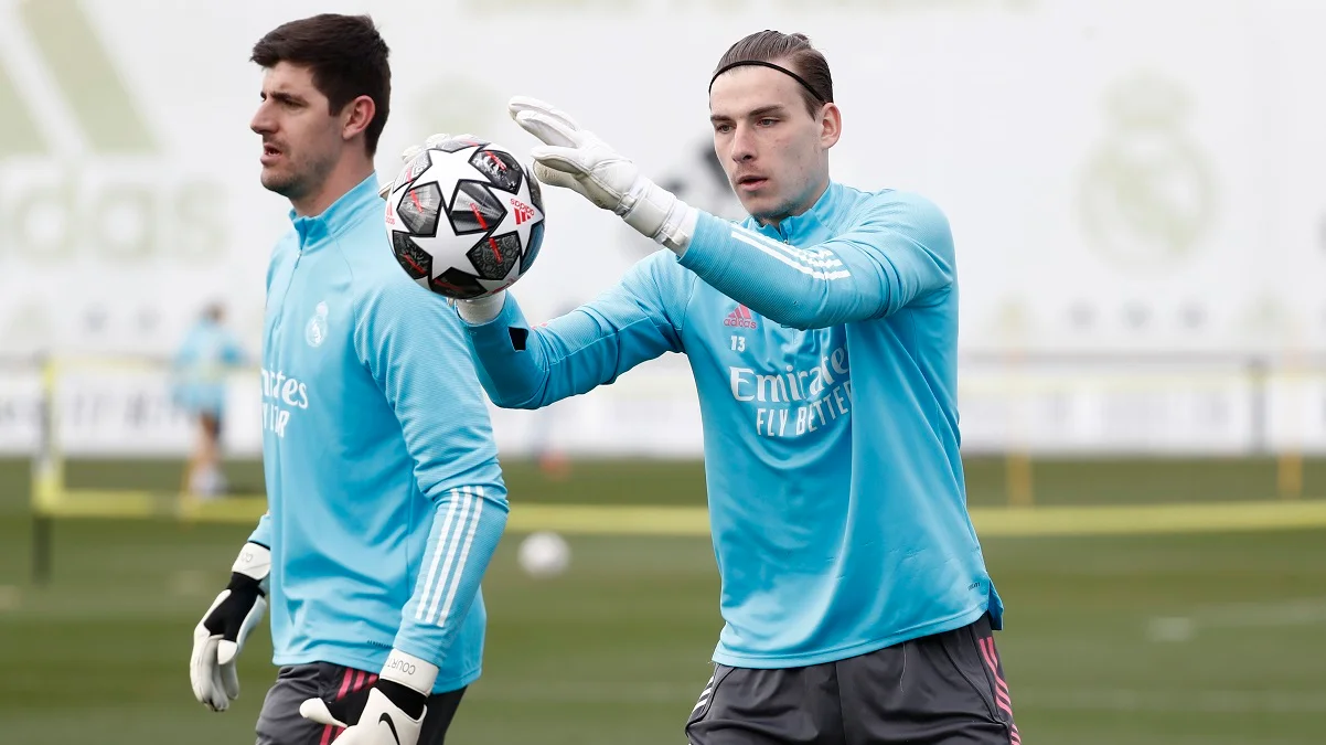 Тибо Куртуа и Андрей Лунин / Getty images