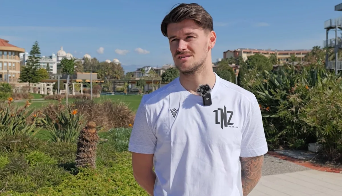 Олів'є Тілль / Стоп-кадр з відео