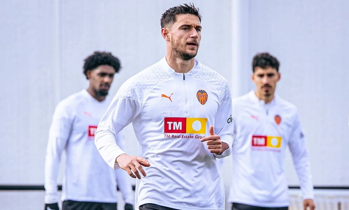 Роман Яремчук / Valencia