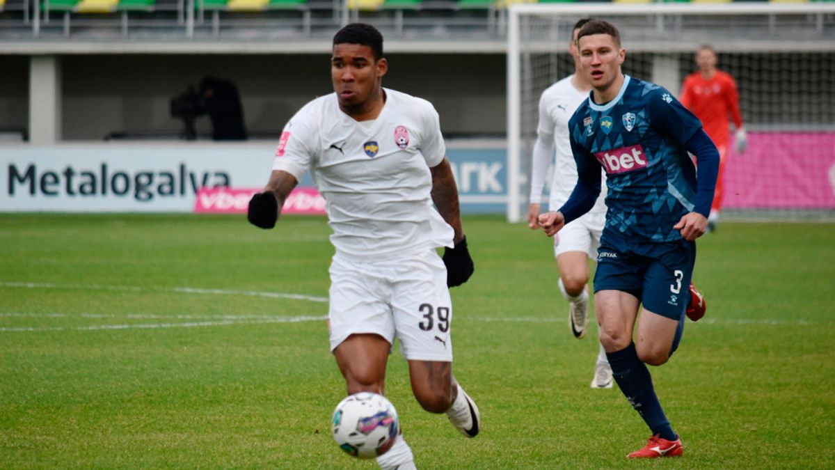 Заря - Минай - 2:0