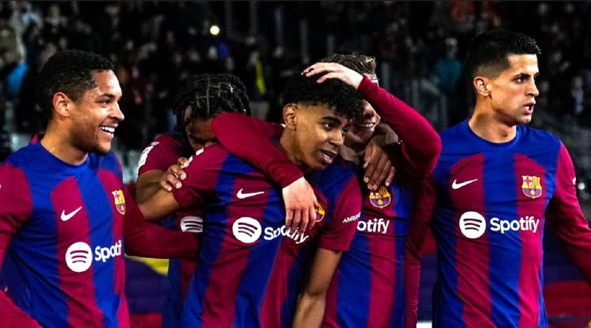 Ямал принимает поздравления / EFE