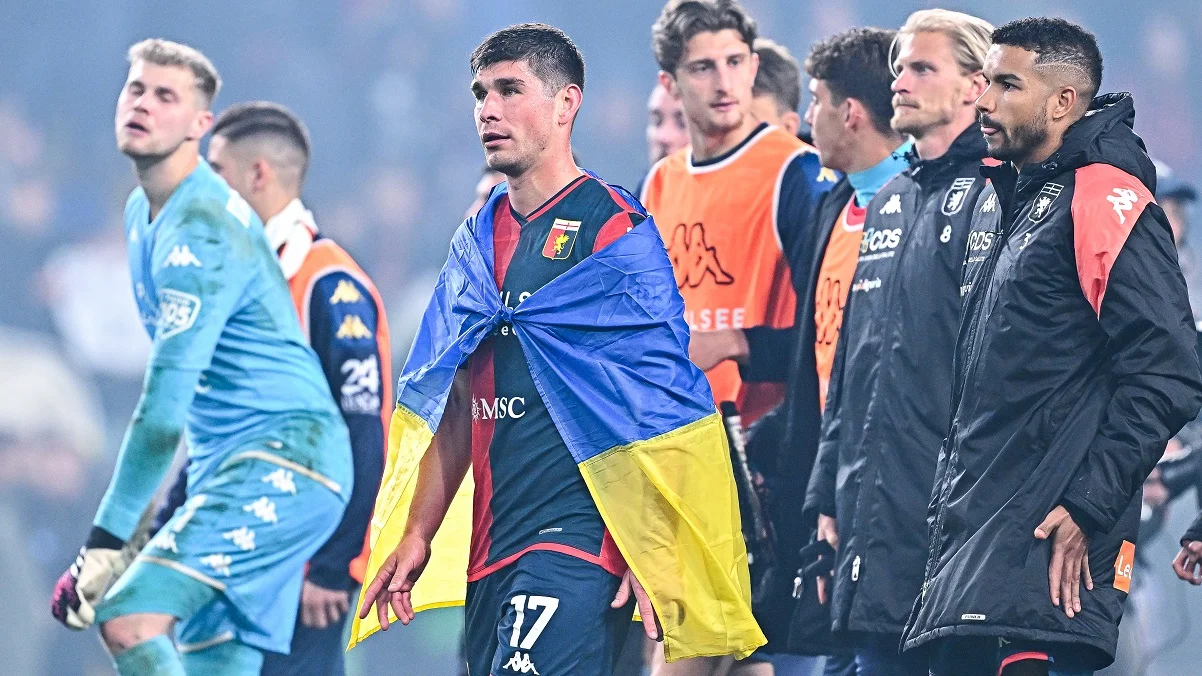 Руслан Маліновський (посередині) / Getty images