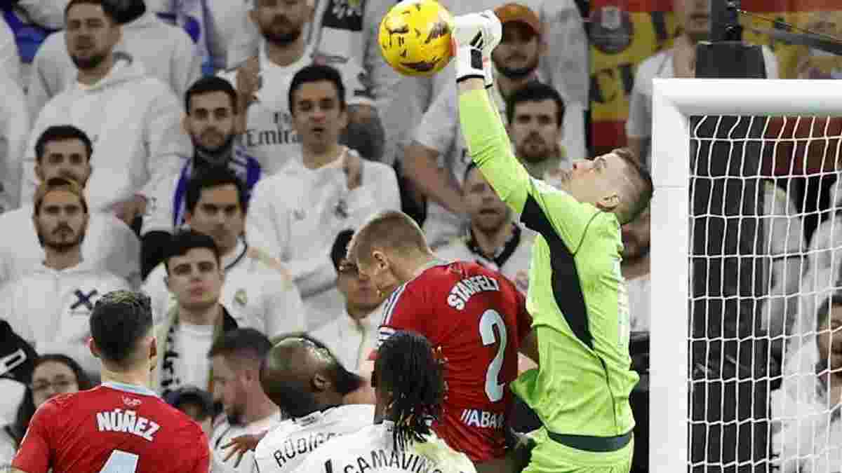Черговий "сухий" матч Луніна та дебютний гол коштовного новачка мадридців у відеоогляді гри Реал – Сельта – 4:0