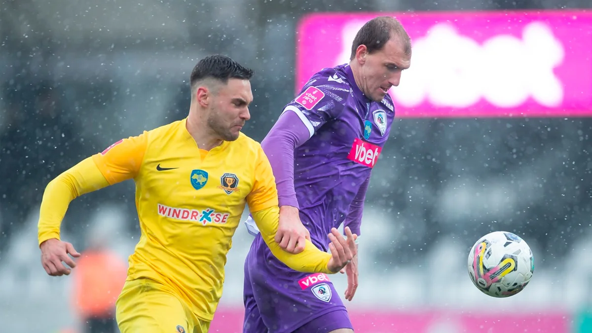 ЛНЗ – СК Дніпро-1 – 1:1 / фото: СК Дніпро-1