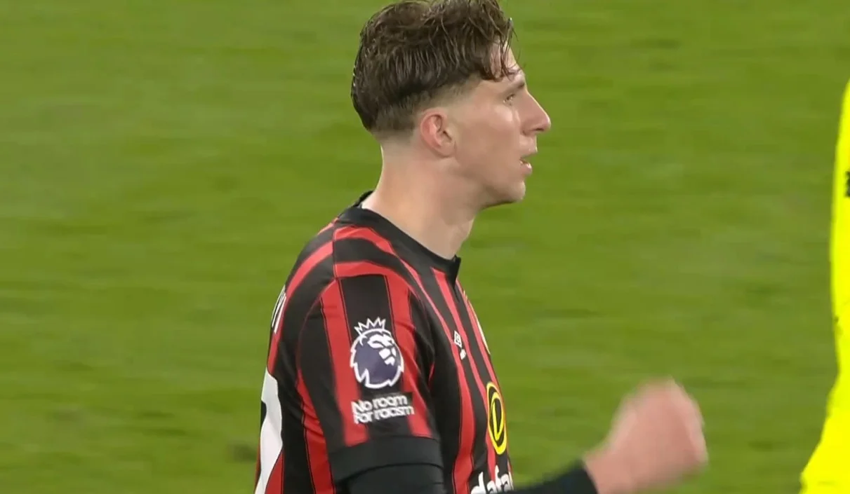 Борнмут – Лутон – 4:3 – відео голів та огляд матчу