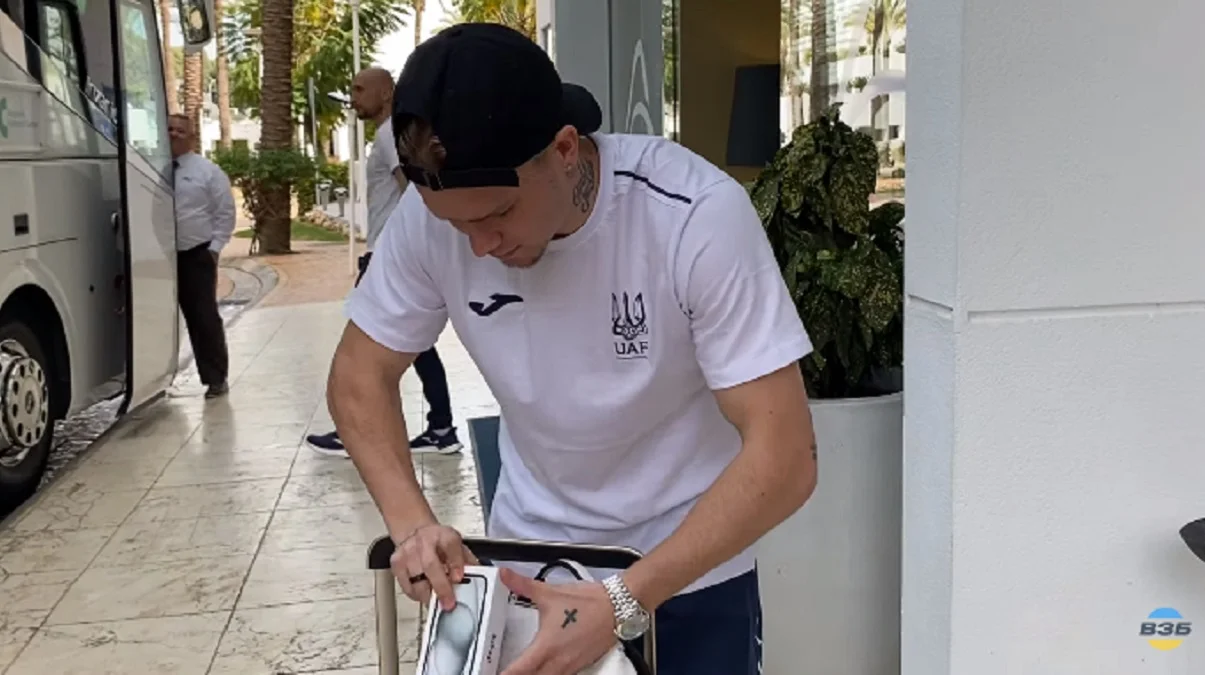 Михаил Мудрик