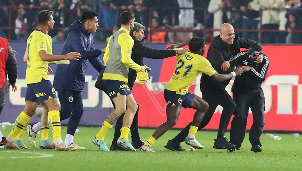 Гравці Фенербахче / фото: STR / EFE