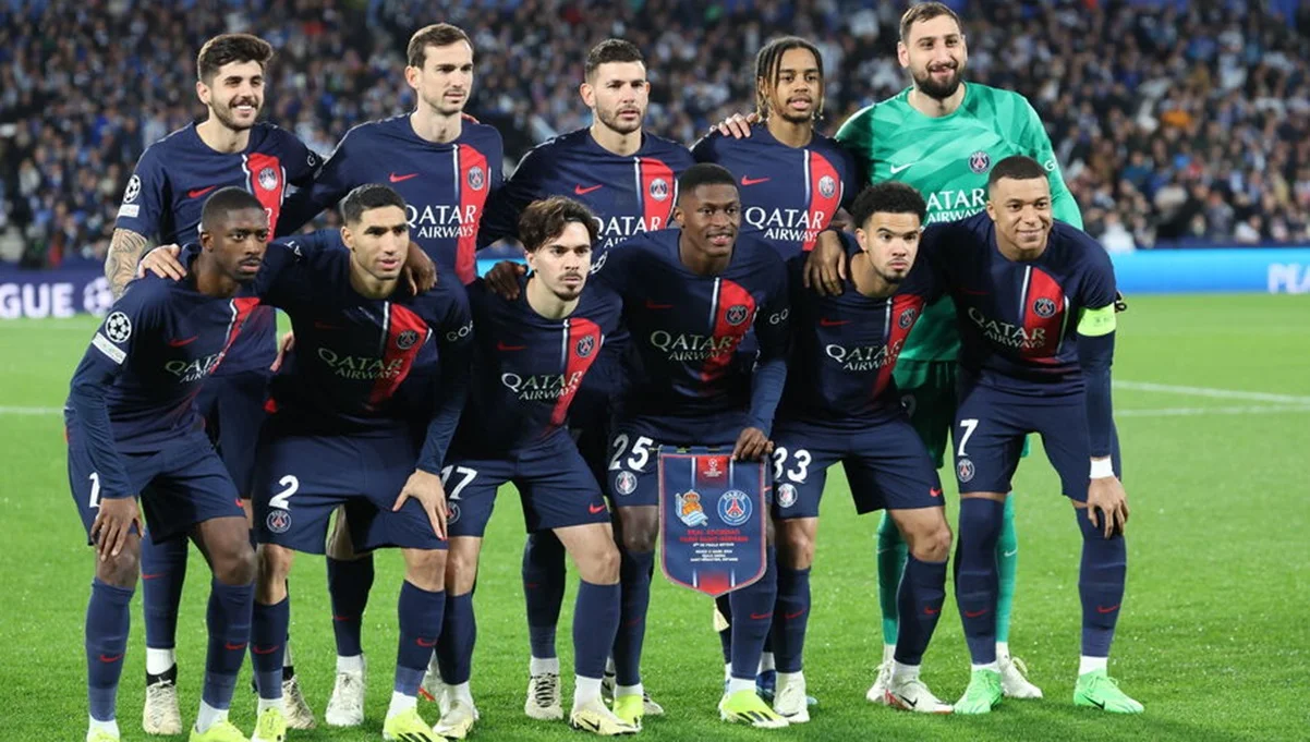Игроки парижан / фото: LP/ARNAUD JOURNOIS