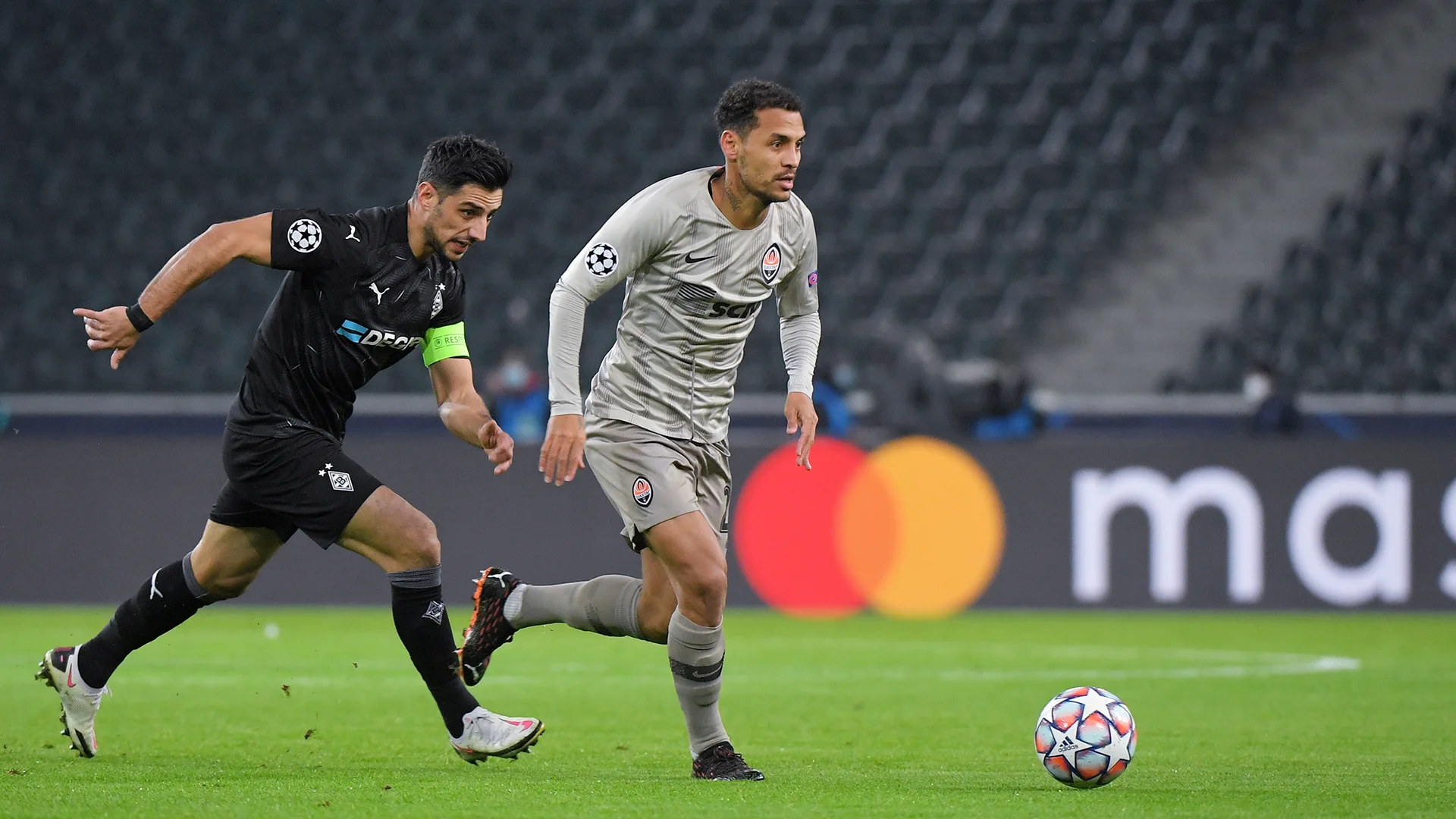 Штиндль против Шахтера / Шахтер