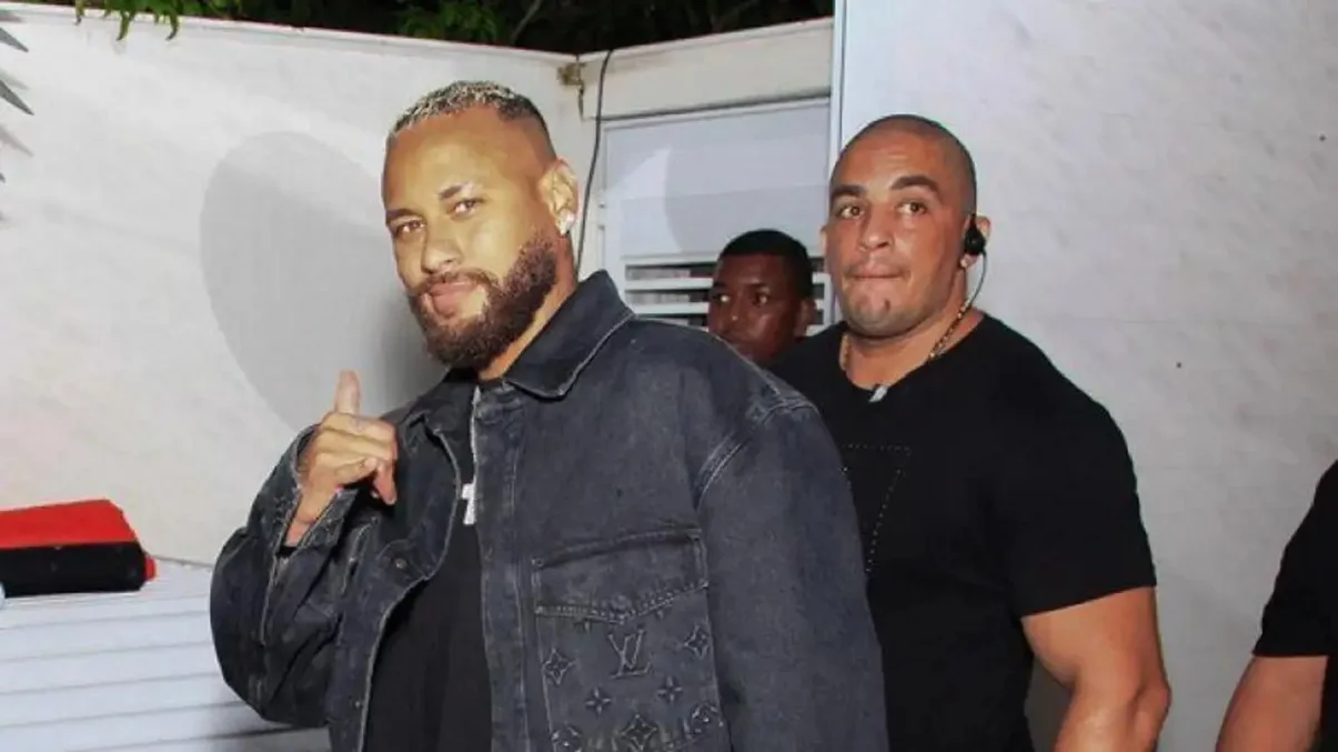 Неймар / AGNews