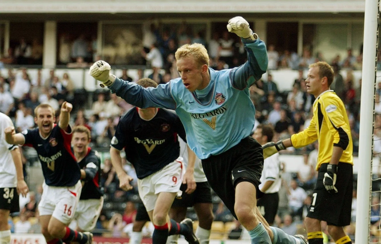 Поом забиває у ворота Дербі