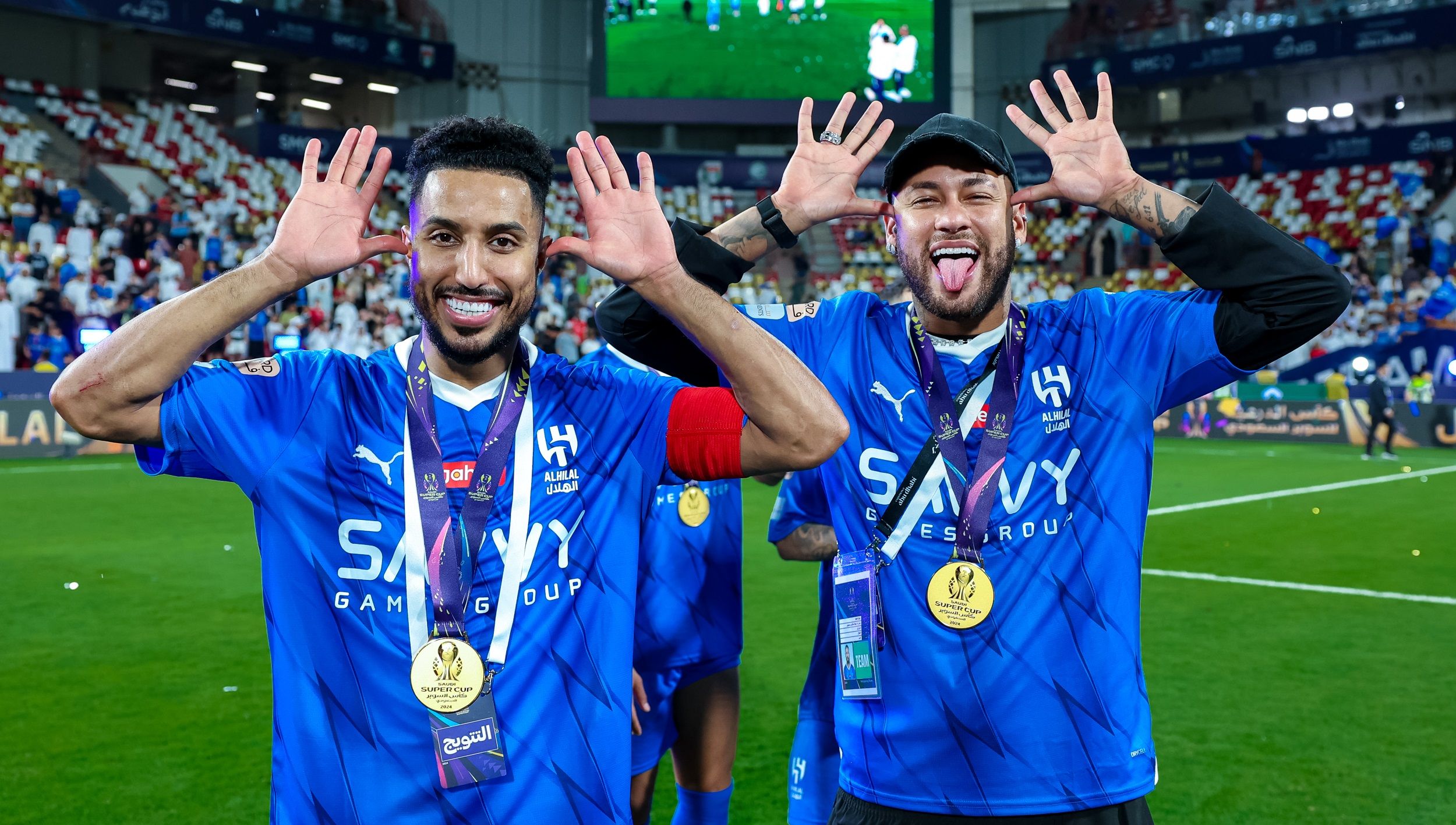 Неймар на награждении / Al Hilal