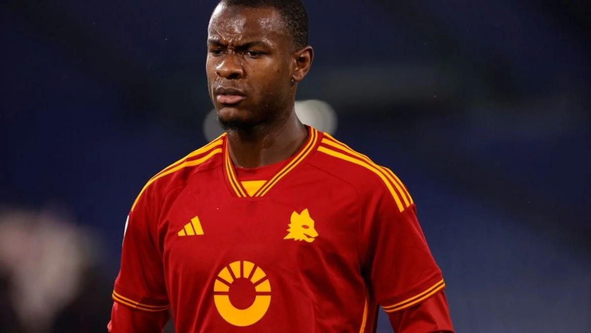 Еван Н'Діка / Pro Shots