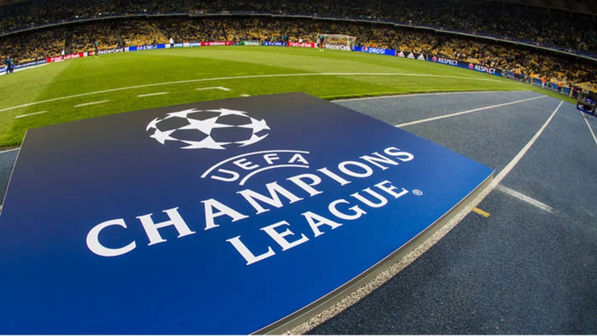 Логотип ЛЧ / фото: Oleg Batrak/shutterstock