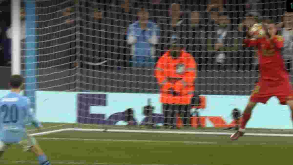 Сейв Луніна після піжонського удару Бернарду в серії пенальті у відеоогляді матчу Манчестер Сіті – Реал