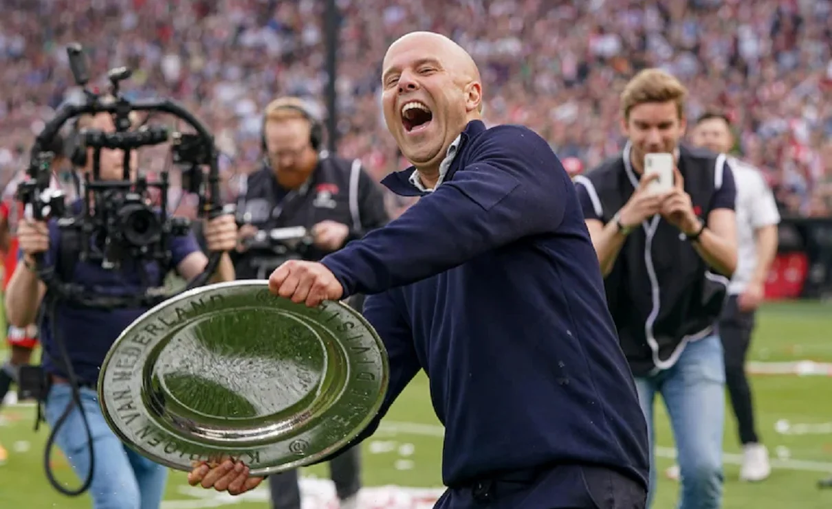 Арне Слот / Pro Shots