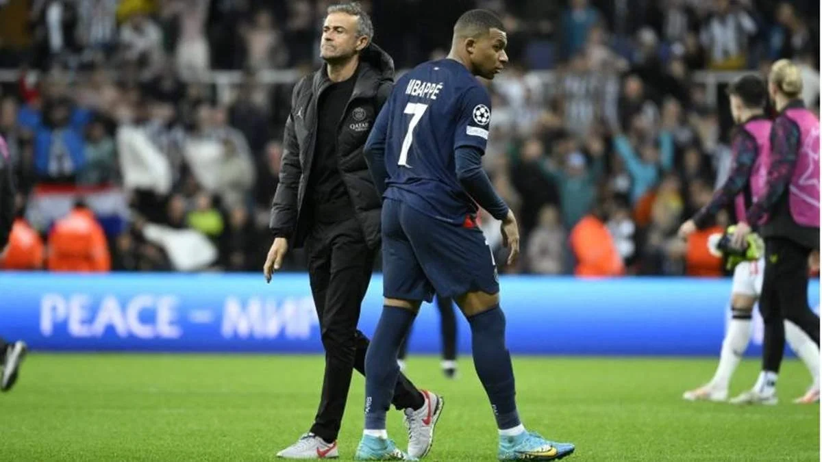 Луїс Енріке та Кіліан Мбаппе / фото: A. Réau/L'Équipe