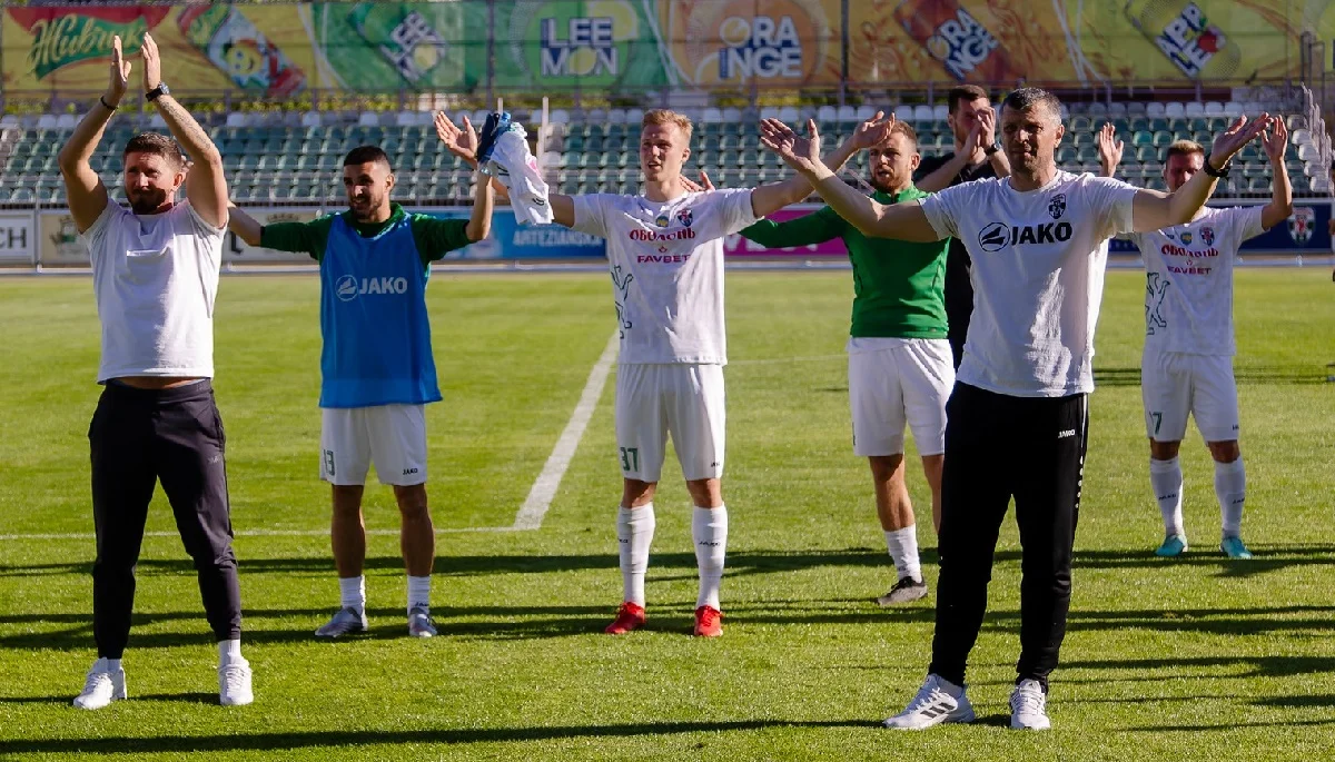 Валерий Иващенко (слева) / ФК Оболонь