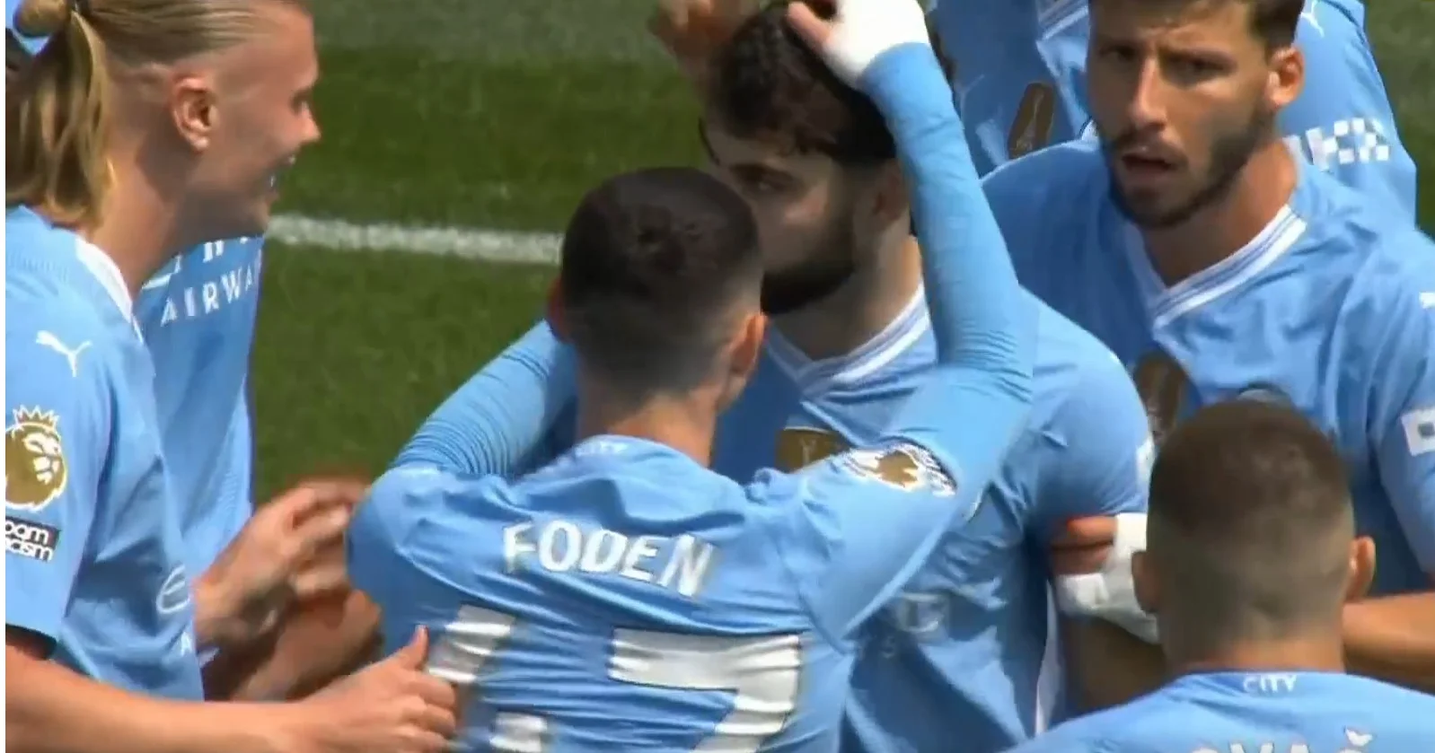 Ман Сіті святкує гол Гвардіола