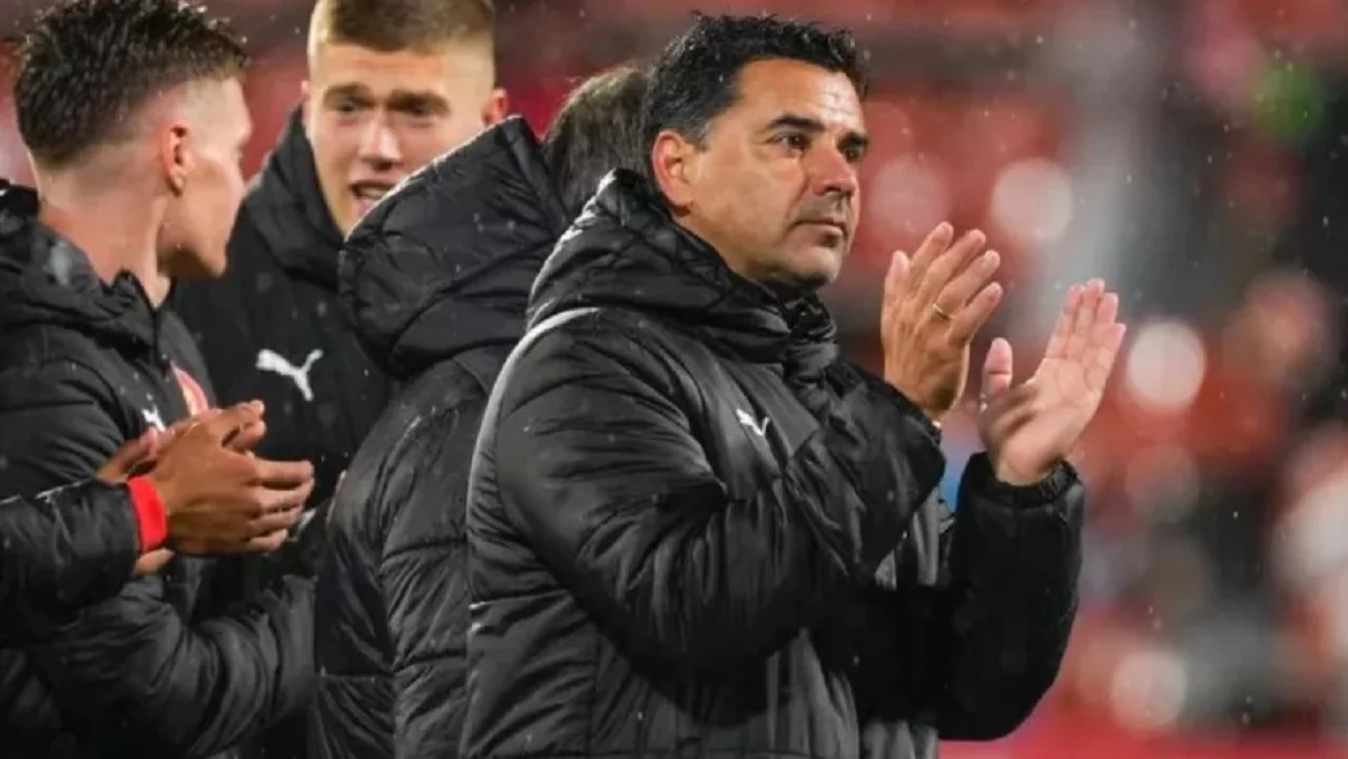 Мічел може проміняти Довбика і Циганкова на Мудрика / EFE