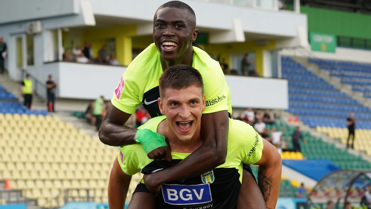 Пилип Будківський та Бені Макуана / фото: ФК Полісся