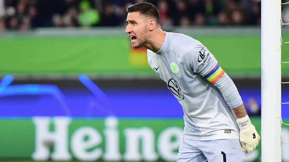 Кун Кастелс / Pro Shots