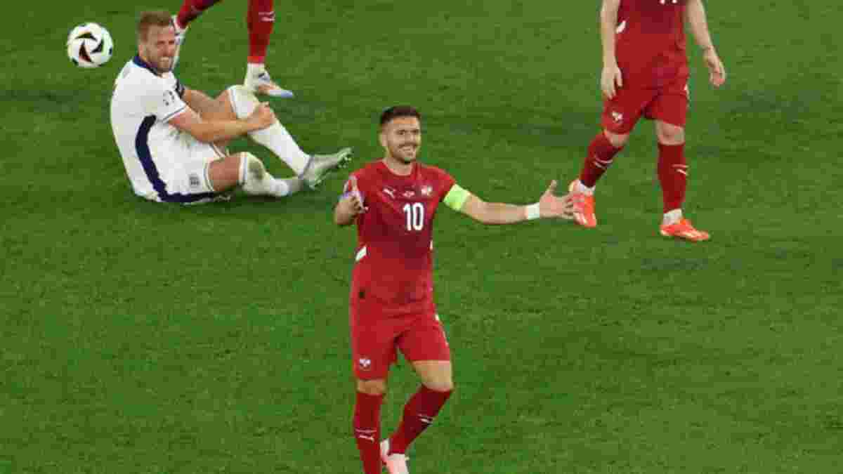 Збірну Сербії розриває конфлікт після першого ж матчу на Євро – капітан наїхав на тренера, який залишив його у запасі