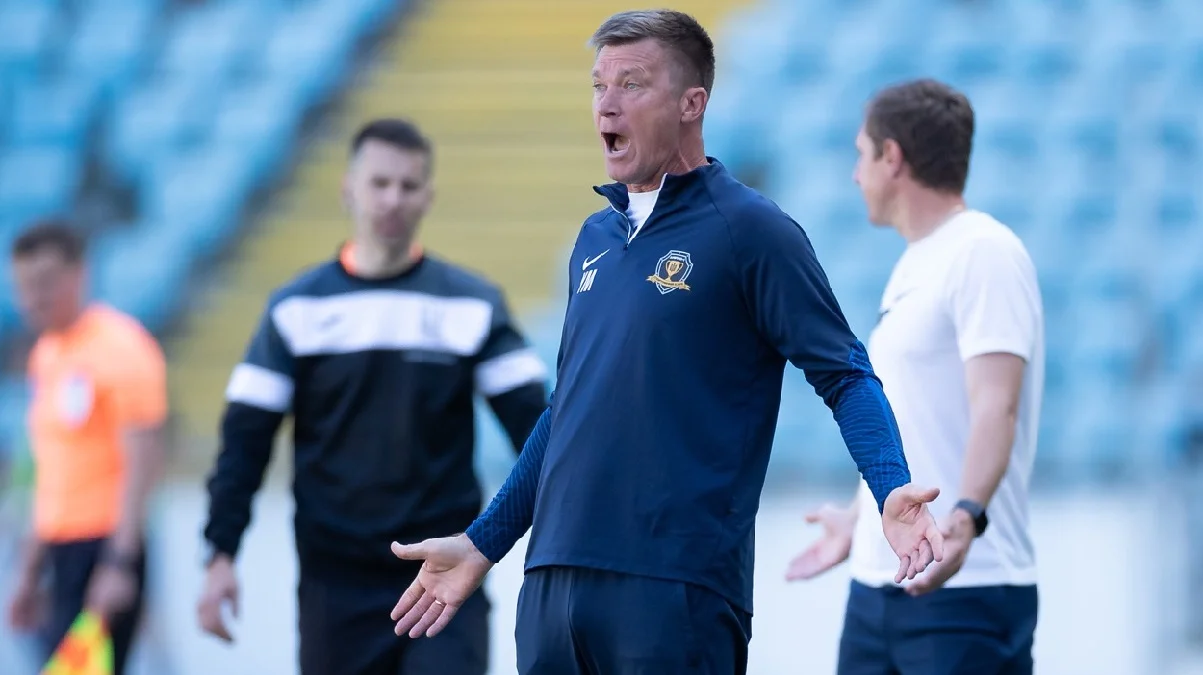 Наставник дніпрян Юрій Максимов / СК Дніпро-1