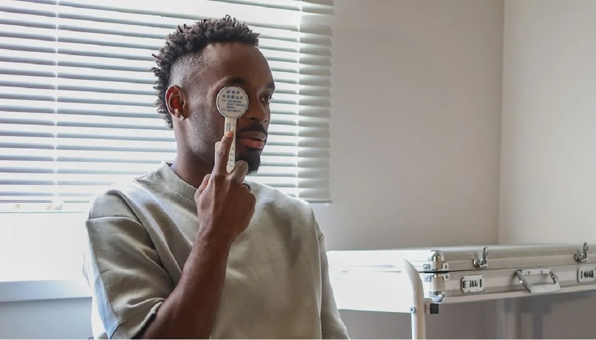 Ейнел намагається розгледіти майбутнє / Фото ФК ЛНЗ