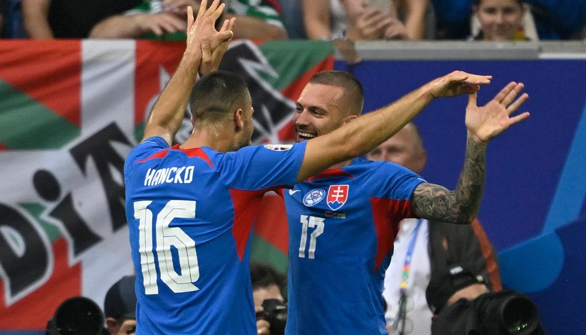 Гараслин и Ганцко / Photo by INA FASSBENDER/AFP via Getty Images