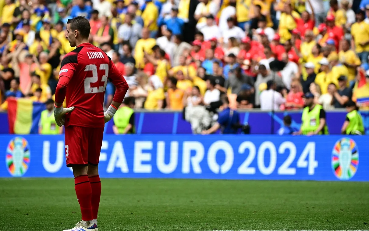 Андрей Лунин / Фото TOBIAS SCHWARZ/AFP via Getty Images