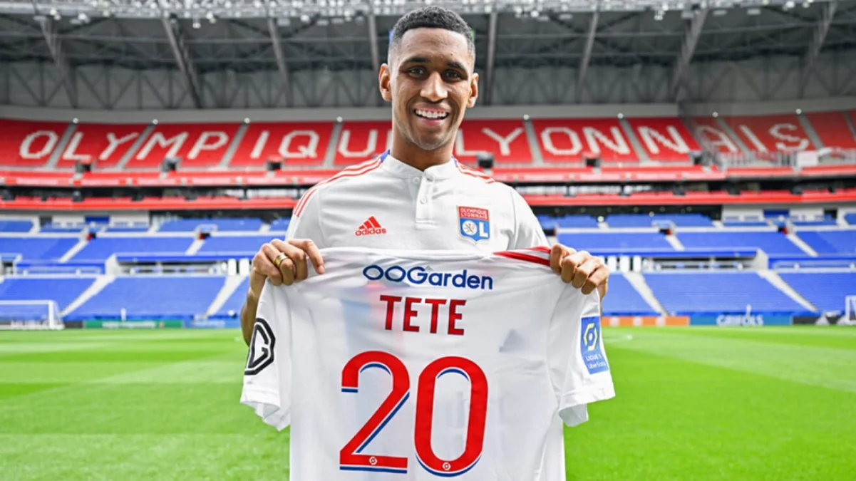 Тете / фото: ФК Ліон