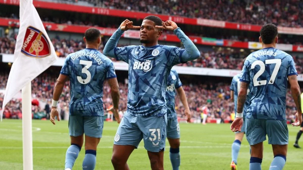 Мусса Діабі / фото: ФК Астон Вілла