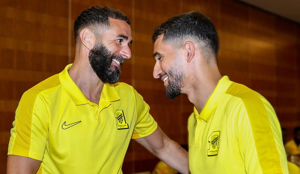 Карим Бензема и Хуссем Ауар / фото: Аль-Иттихад