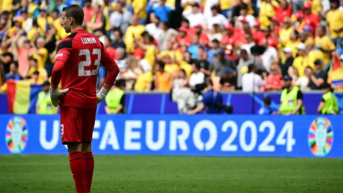 Андрей Лунин / TOBIAS SCHWARZ/AFP via Getty Images
