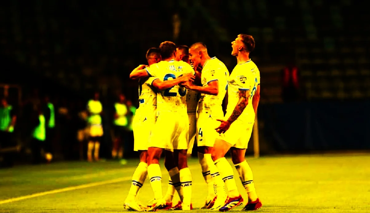 На полі була лише одна команда / Фото ФК Динамо