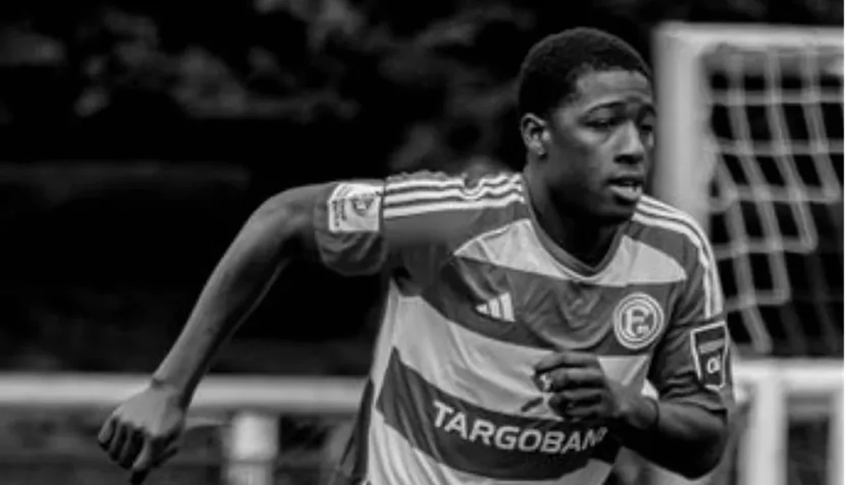 Ньютон Опоку-Менса / фото: @f95