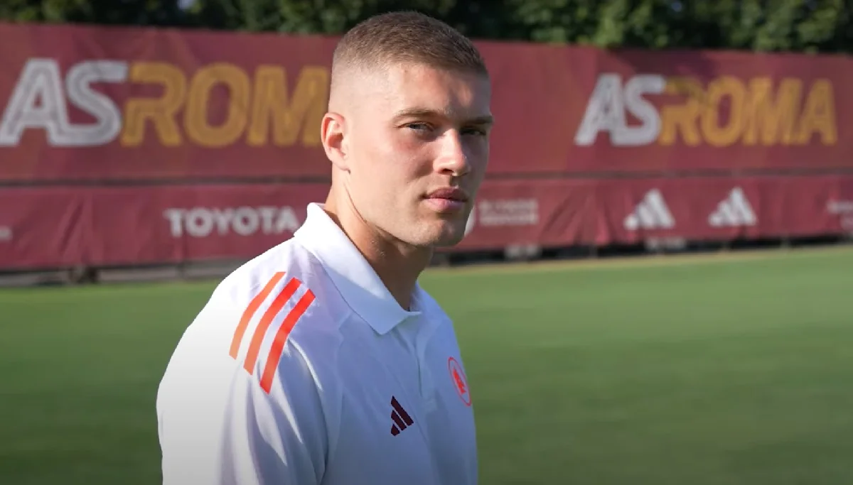 Артем Довбик / Стоп-кадр из видео