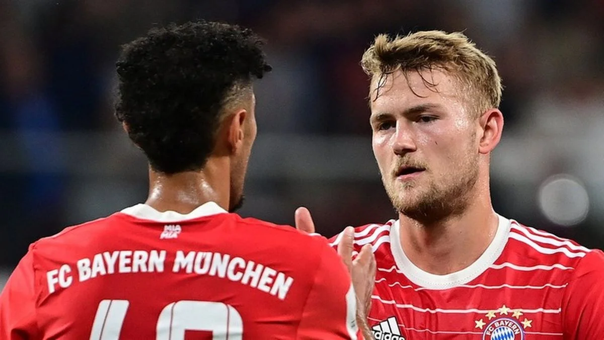 Маттейс де Лігт і Нуссаїр Мазрауї / Pro Shots